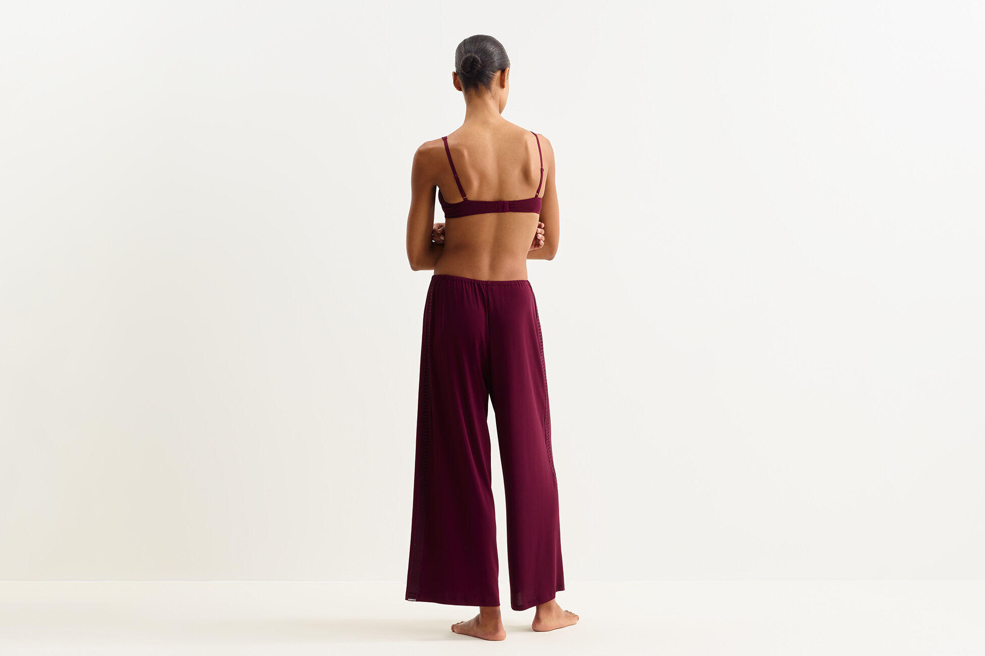Virginie graph Trousers standard view NaN