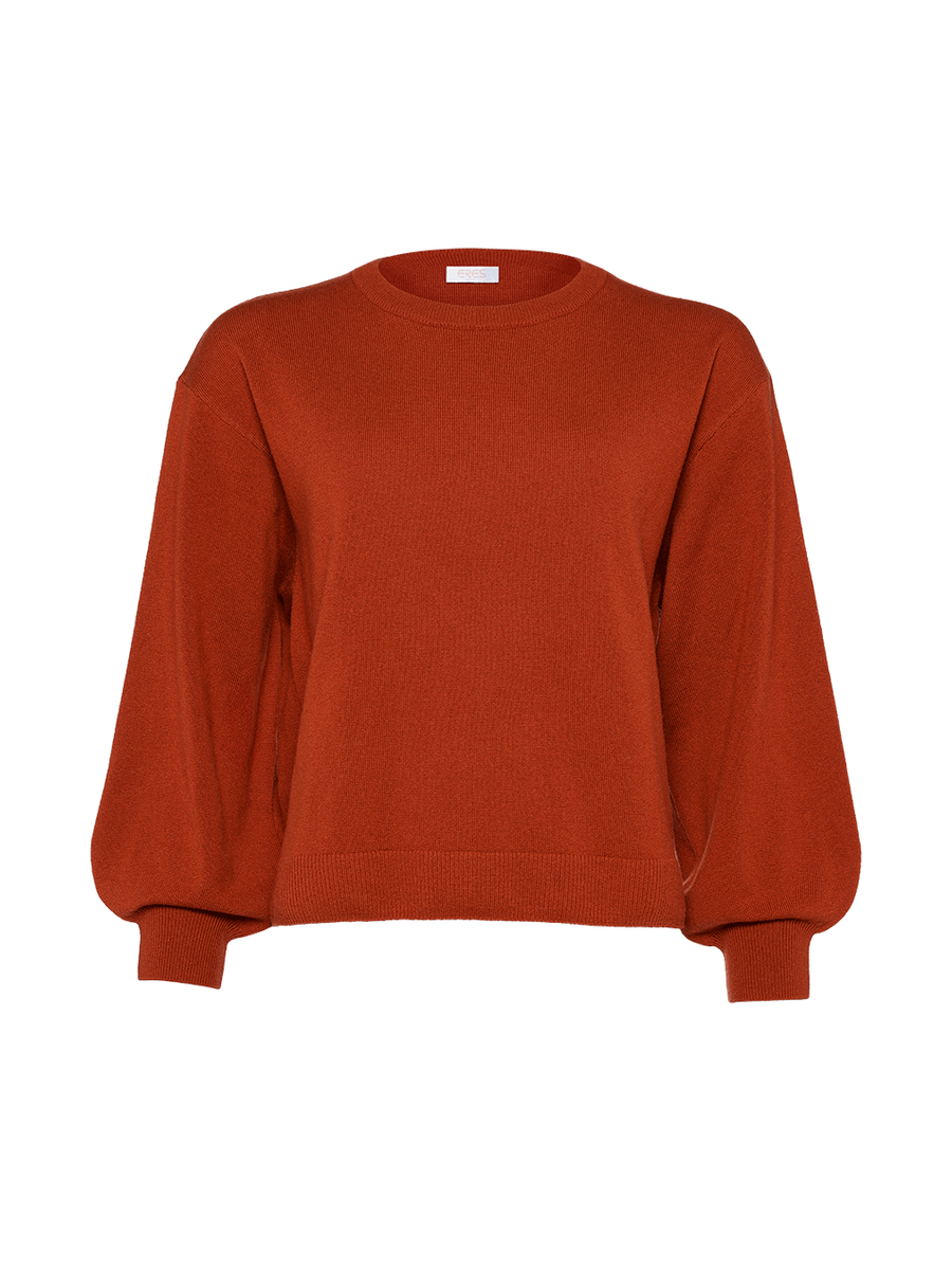 Famous Sweater standard view NaN