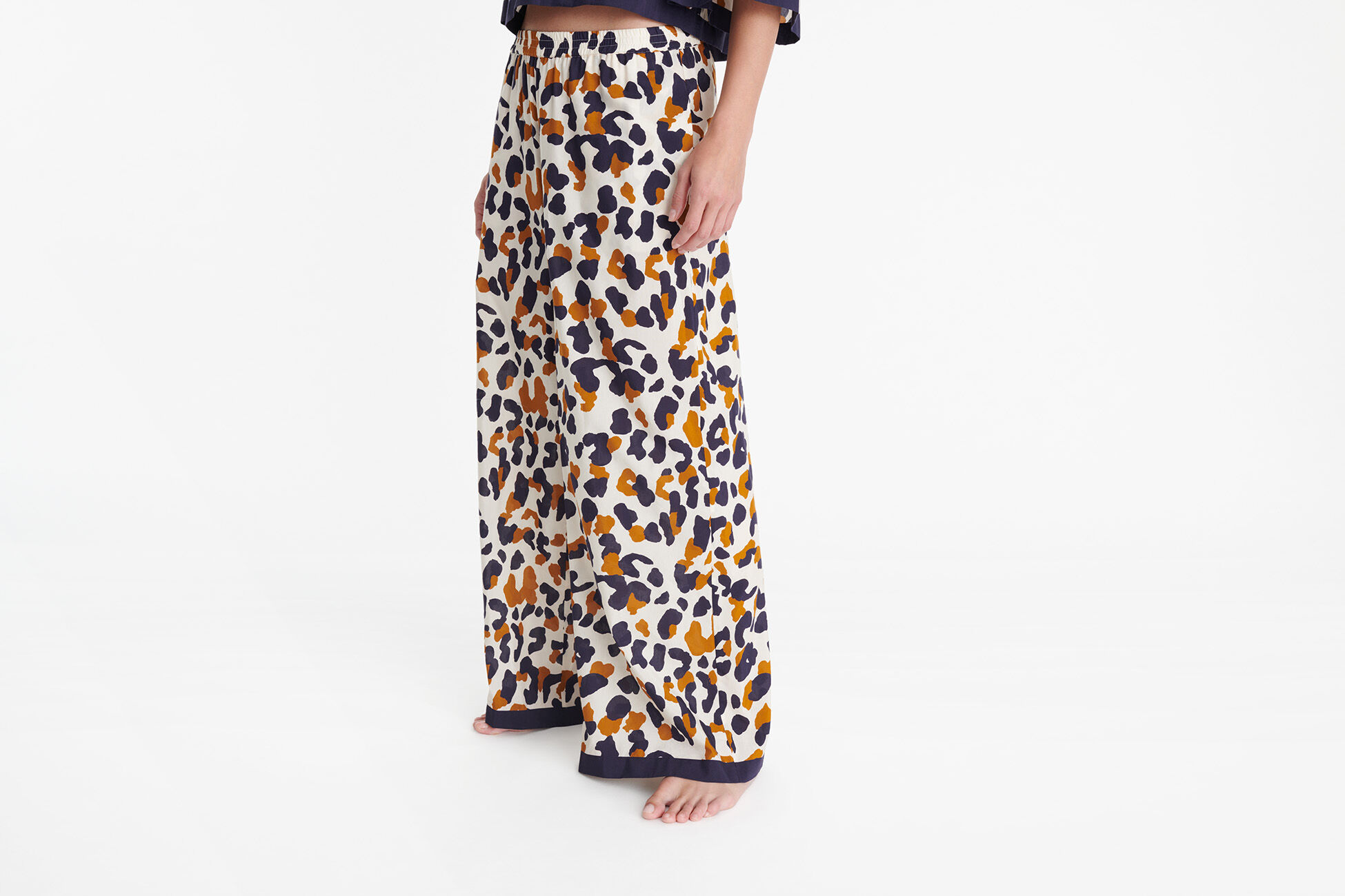 Capitaine Trousers standard view NaN