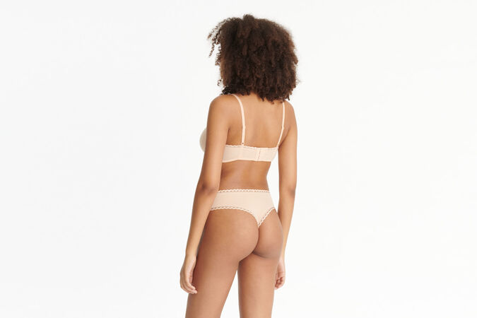Flow Full-cup bra standard view 3