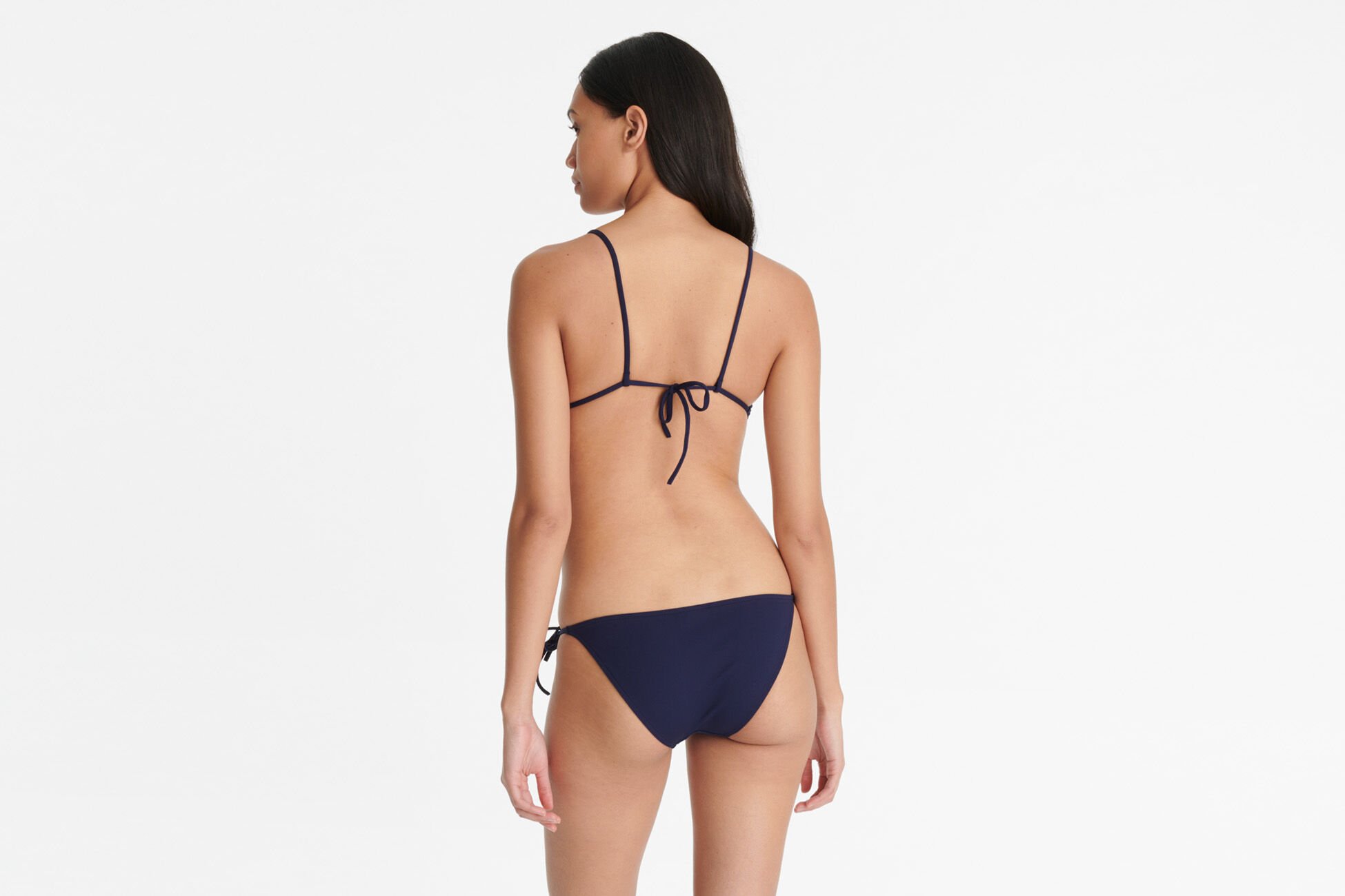 Mouna Petit triangle vue standard NaN
