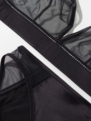 Splendide Tanga vue standard 4