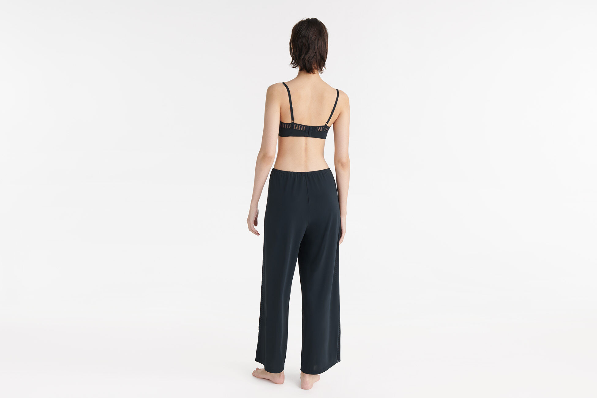 Justine graph Padded bra standard view NaN