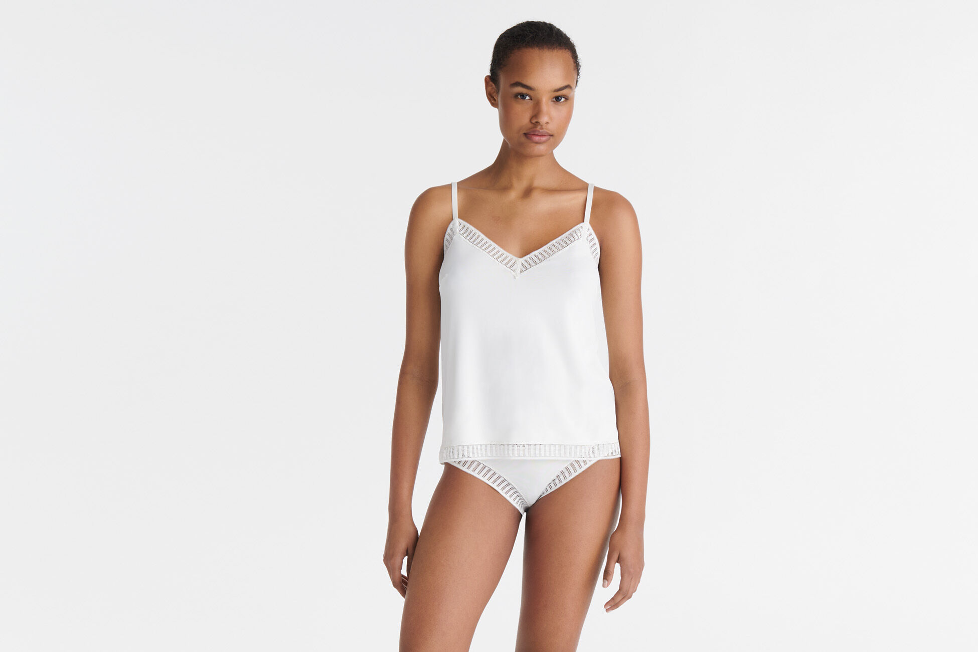 Sandra graph Camisole standard view NaN