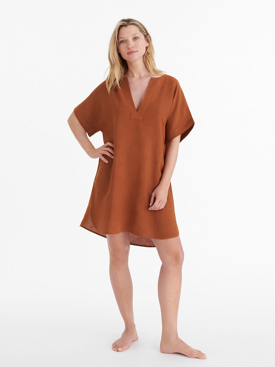 Favorite Vestido corto Vista est&aacute;ndar 1 de 4