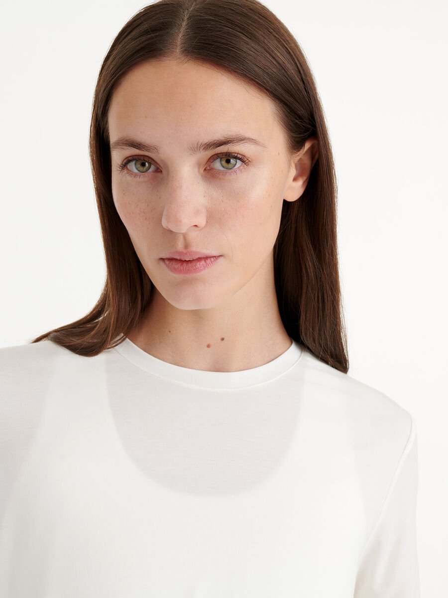 Solo T-shirt Standardansicht NaN