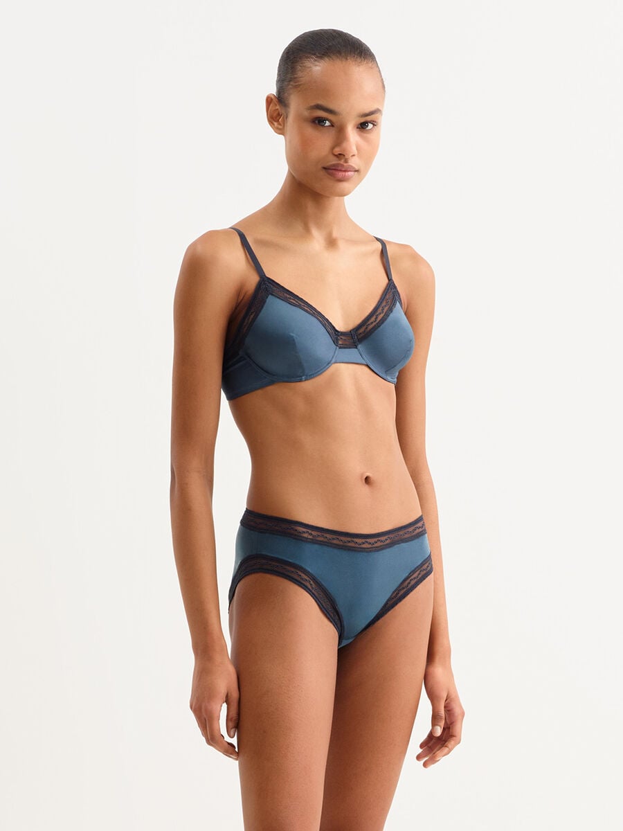 Inspir&eacute;e Briefs standard view 1 out of 4