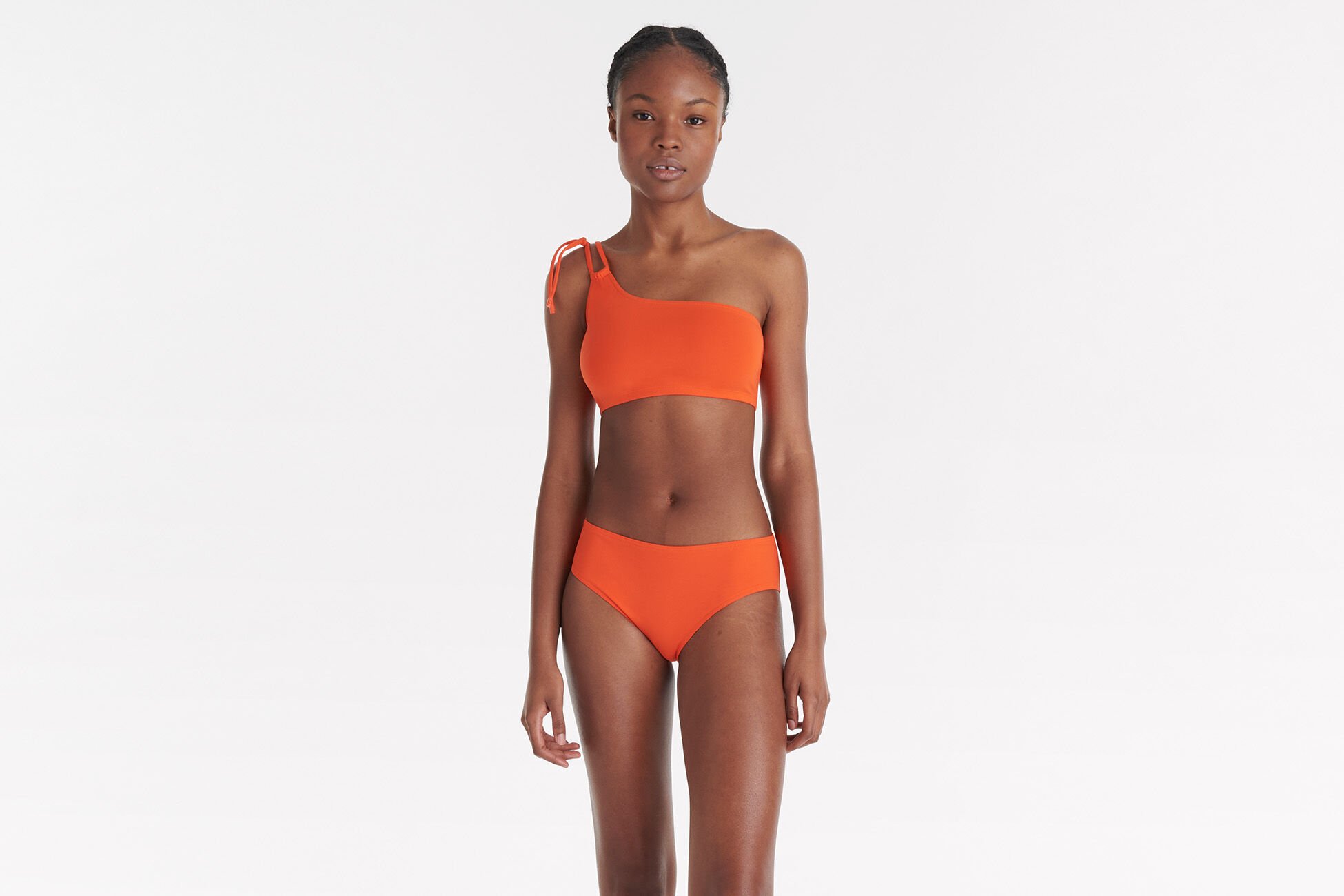 Bass One-shoulder crop top standard view �