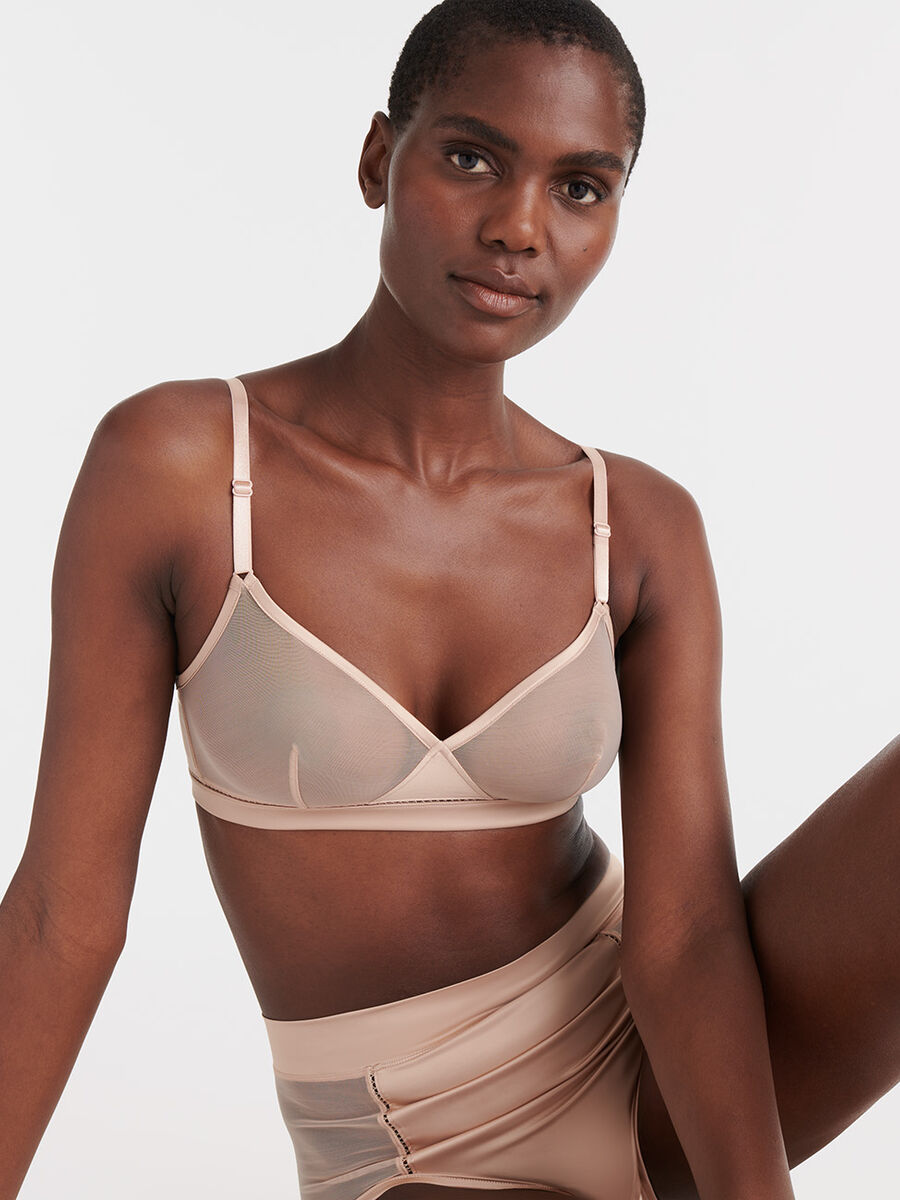 Diva Triangle bra standard view �