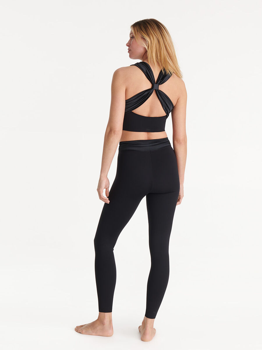 Ada Brassiere standard vista NaN