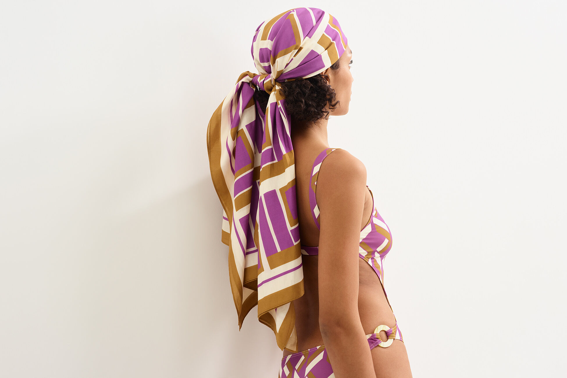 Vibration Sarong standard view �