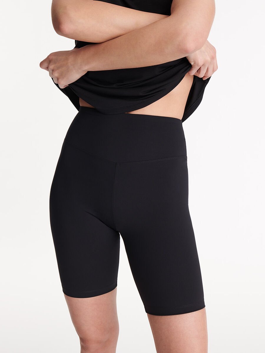 Jeannie Cycling shorts standard view �