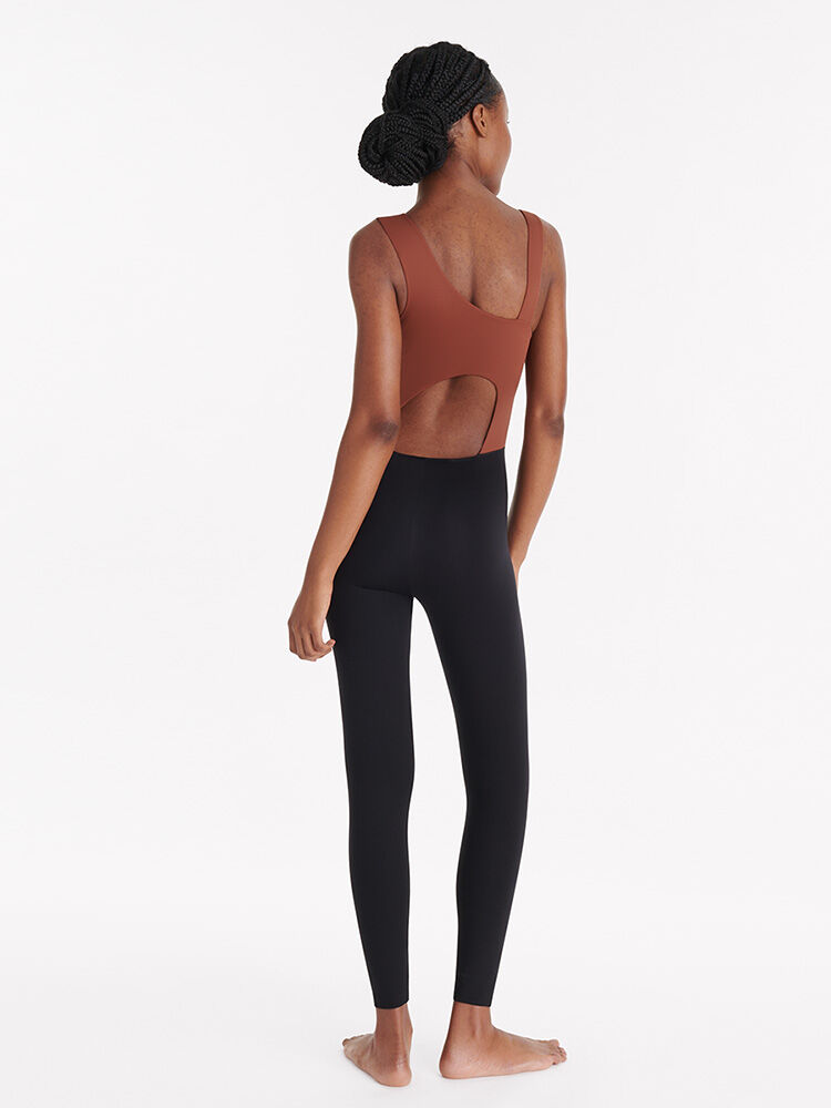 Estelle-BLACK/MEDINA