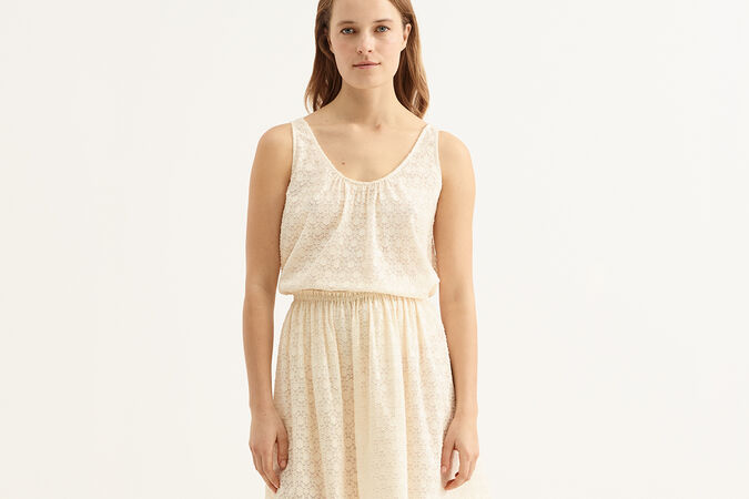 C&eacute;l&eacute;bration Top standard view 1