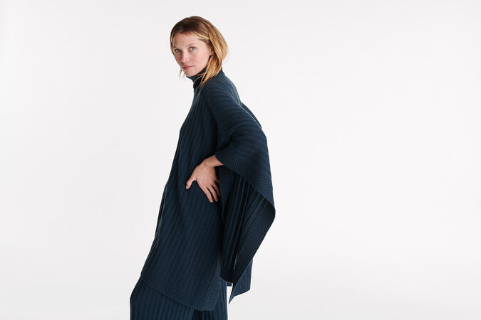Magnifique Poncho vue standard 3