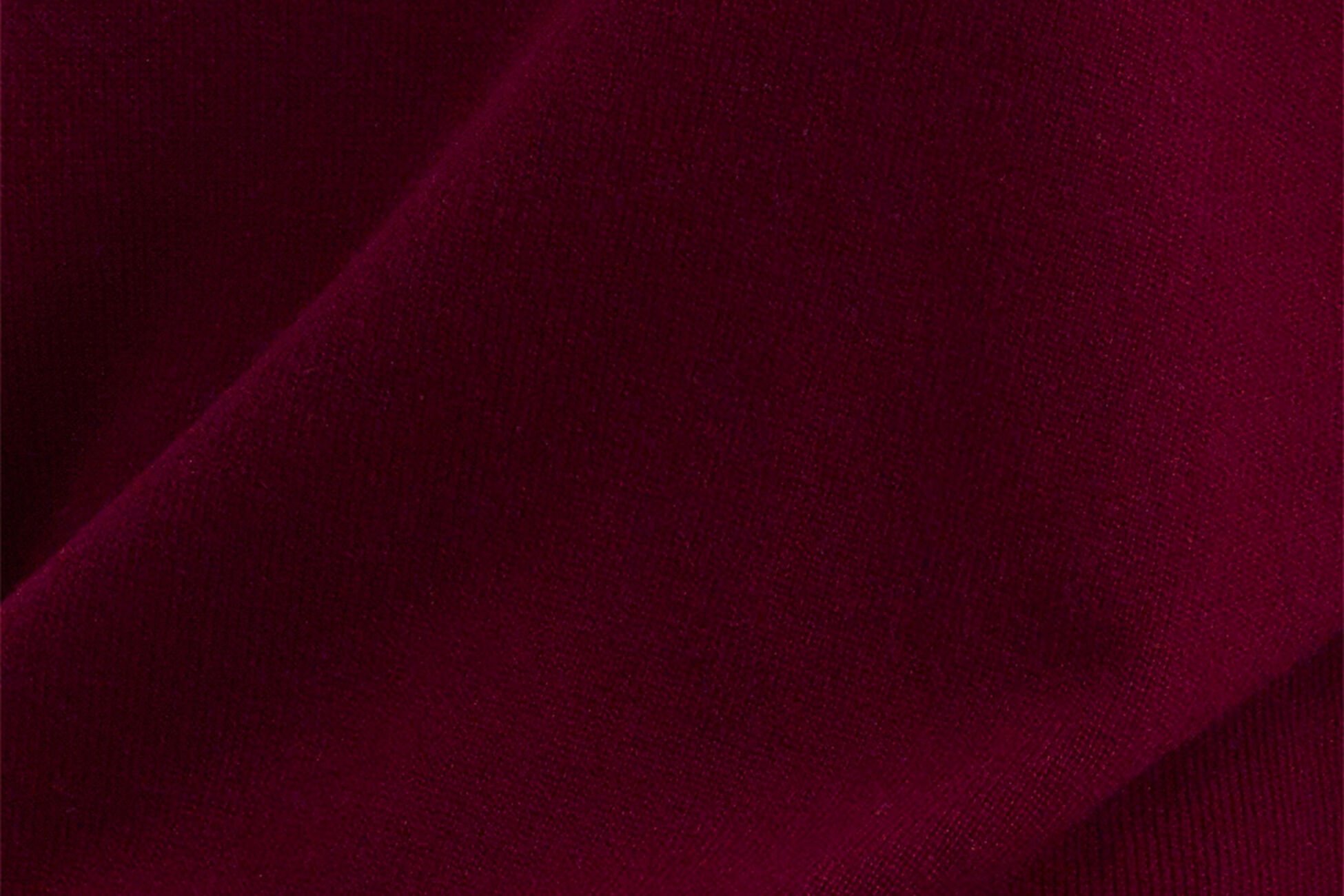 Famous Pullover Standardansicht NaN