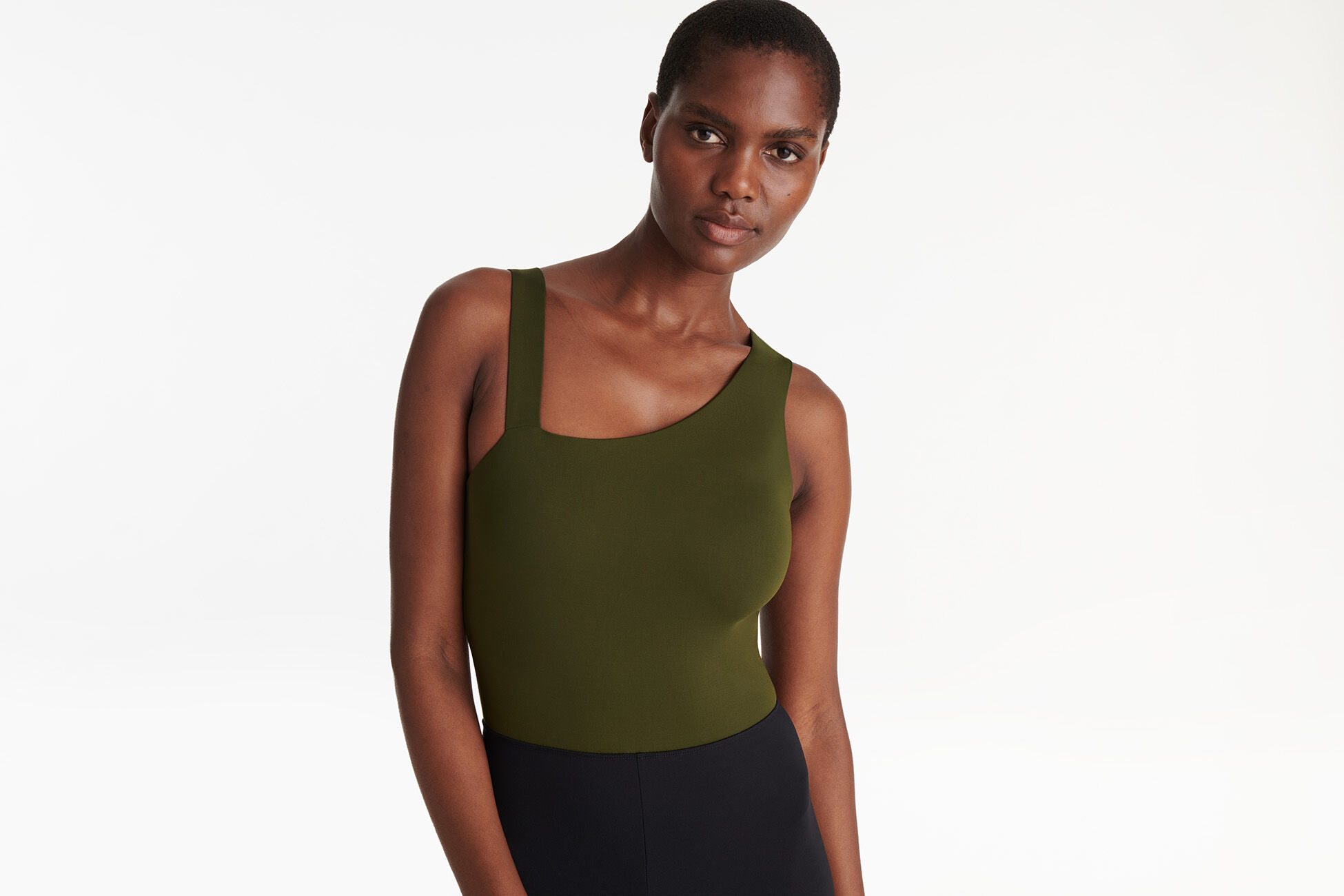 Estelle Combinaison vue standard NaN
