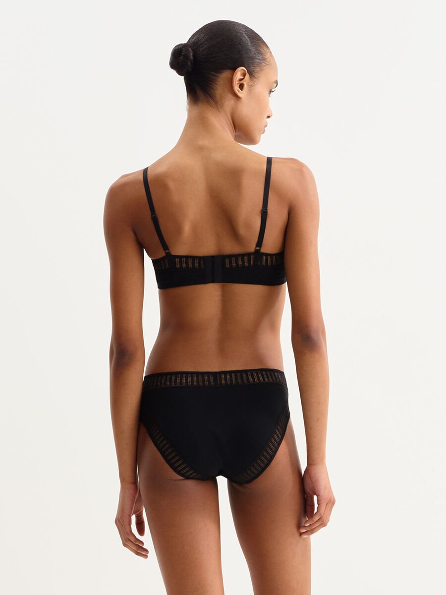 Madeleine graphique Triangle bra standard view �