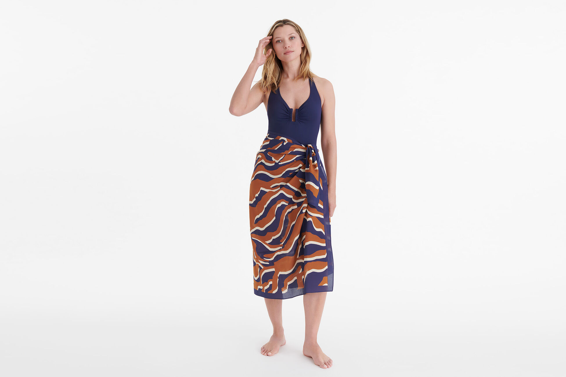 Ile Sarong standard view NaN