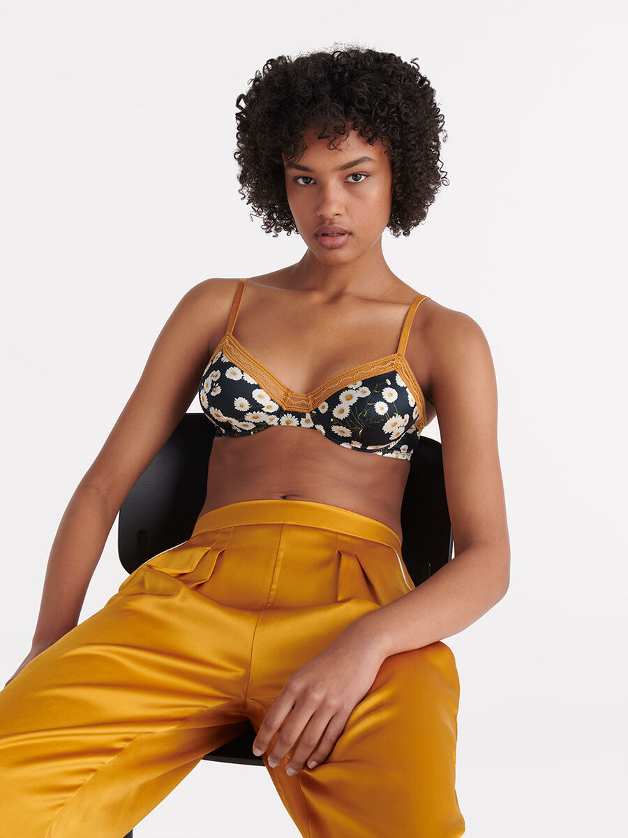 Mondain Trousers standard view NaN