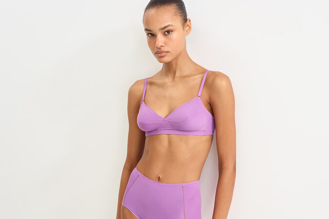 Lydia soyeuse Triangle vue standard 1