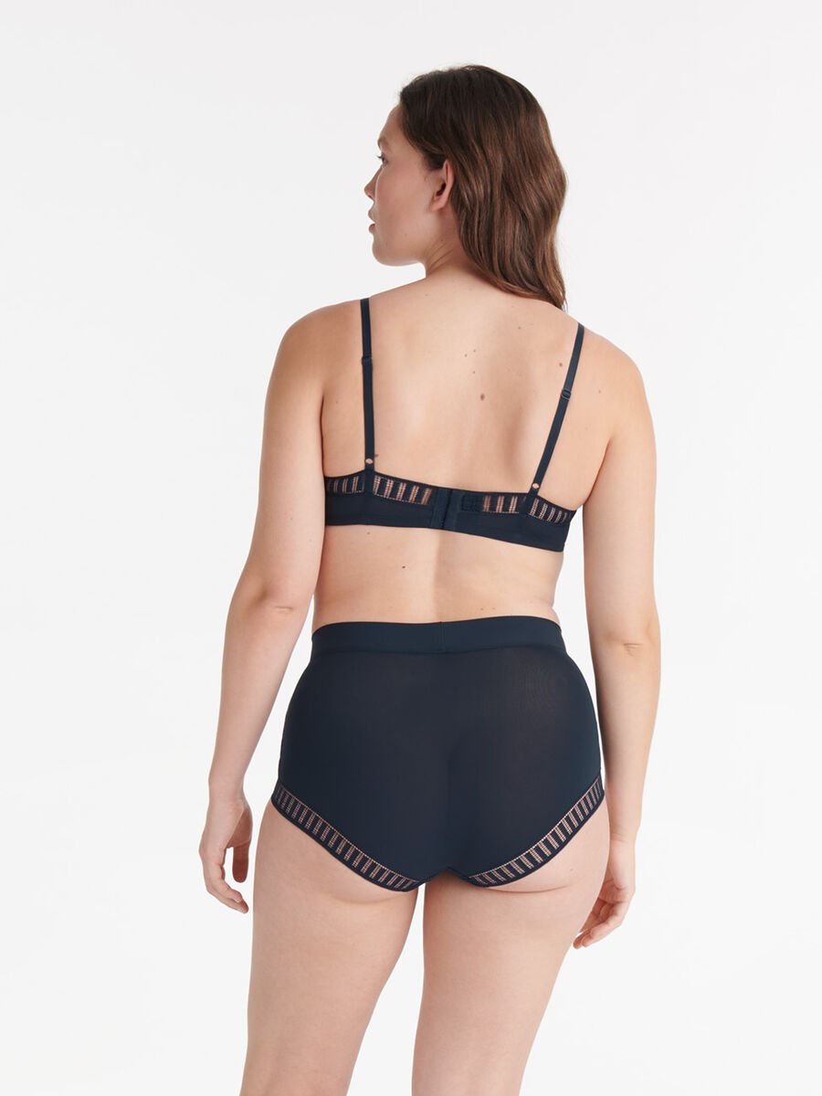 Solange graphique Bragas altas Vista est&aacute;ndar NaN