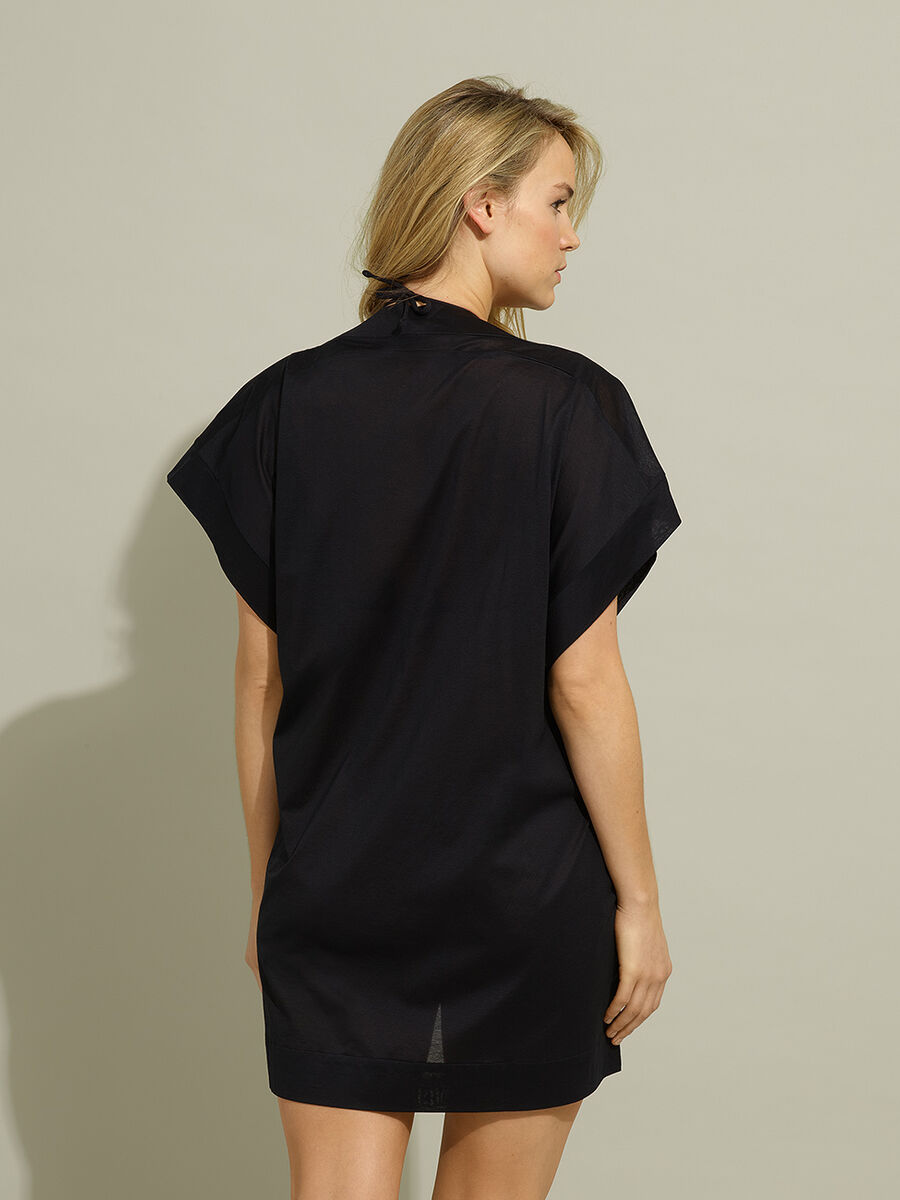 Renee T-shirt standard view NaN
