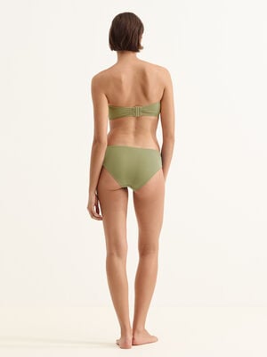 Show Bandeau standard view 2 out of 3