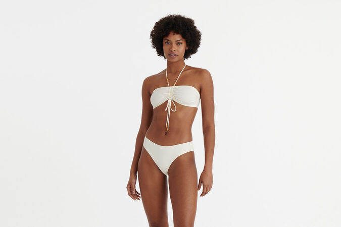Melia Bandeau standard view 2 out of 3