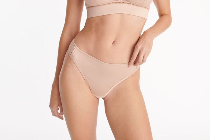 Splendide Tanga Vista estándar 1