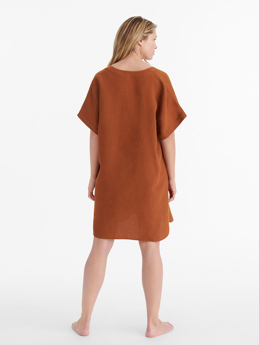 Favorite Vestido corto Vista est&aacute;ndar 2 de 4