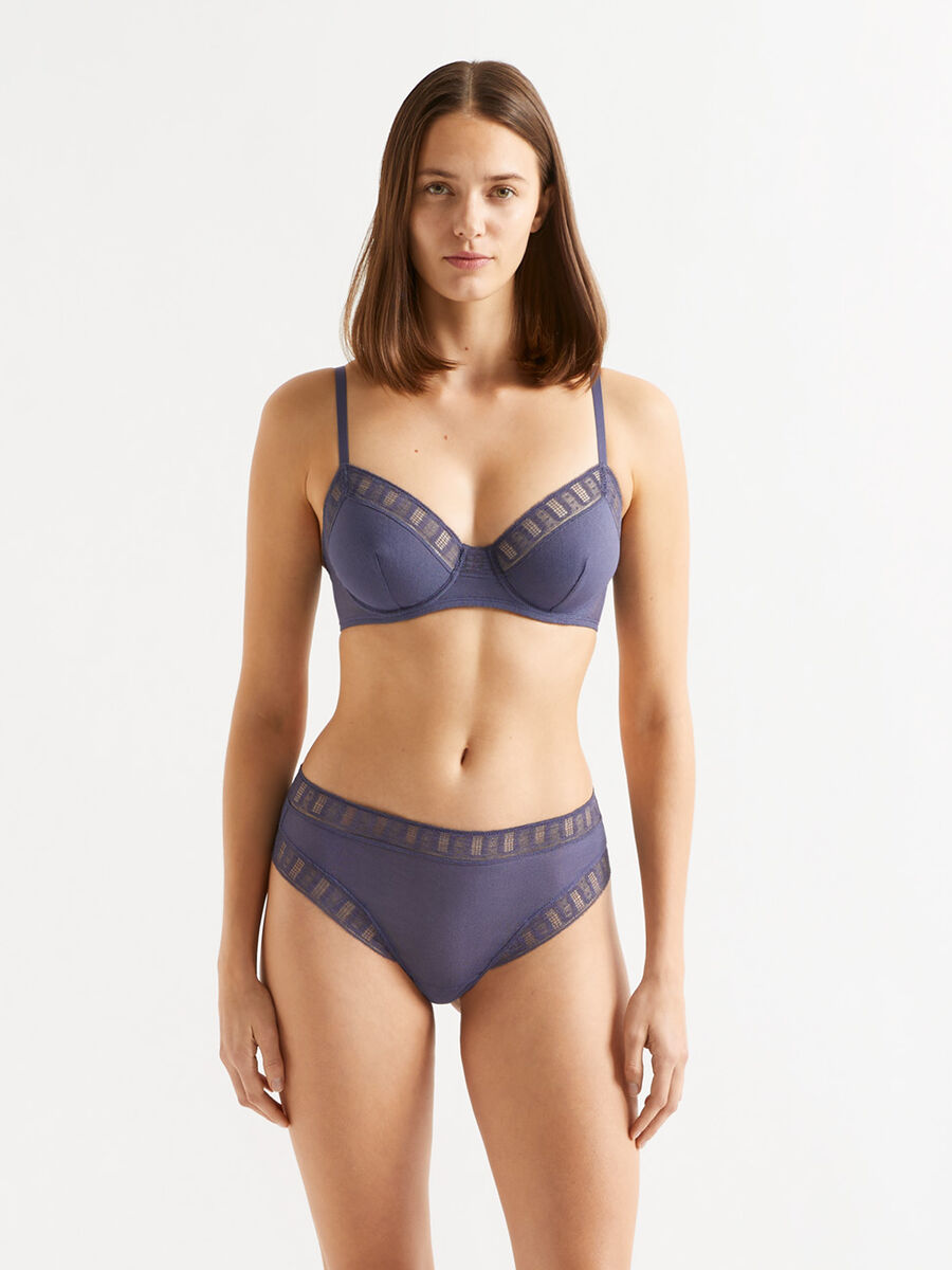 Infime Emboîtant vue standard NaN