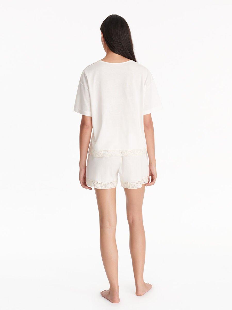 Id&eacute;ale T-shirt standard view NaN