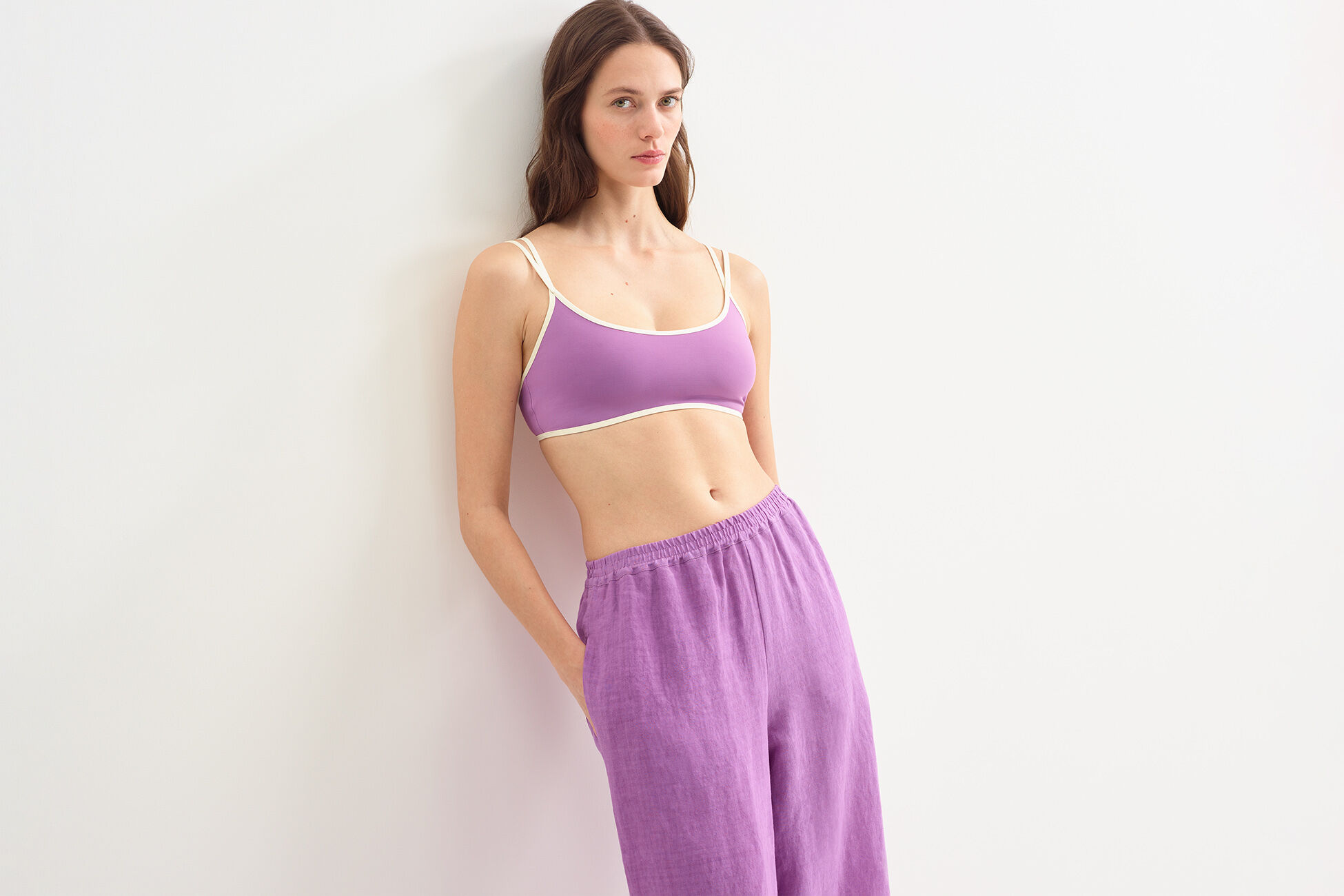 Select Large trousers standard view �