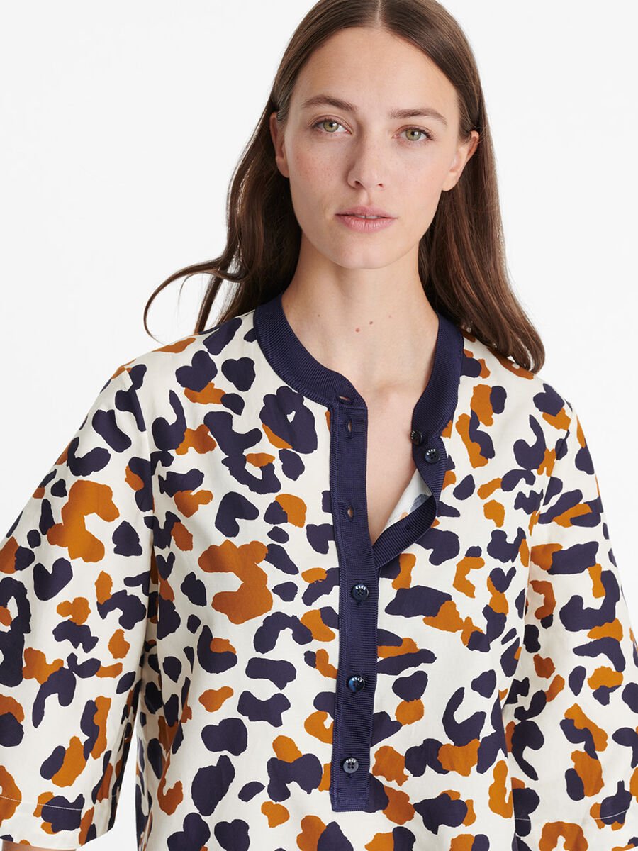 Marée Vestido corto Vista estándar NaN