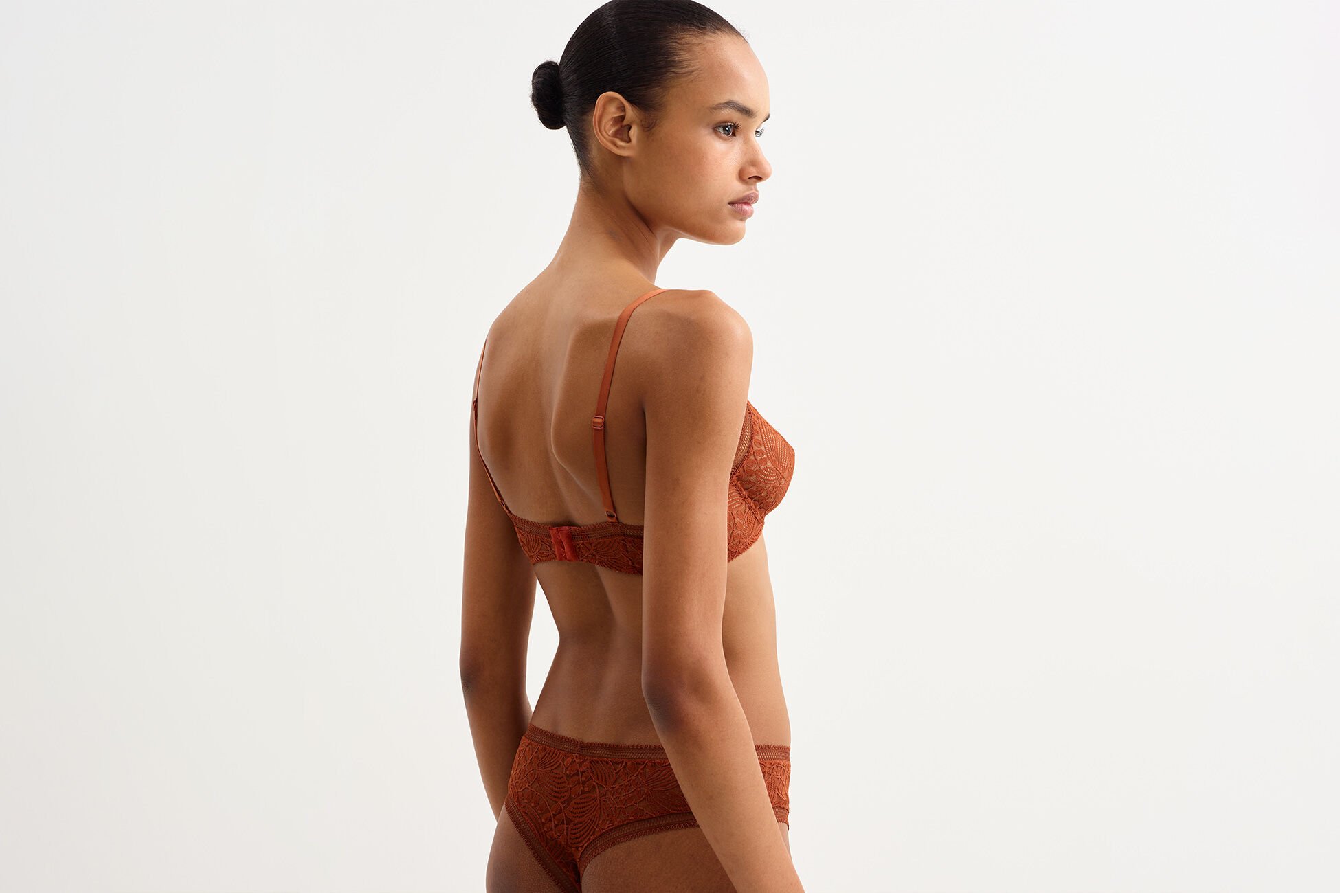 Acidulee Tanga vue standard NaN