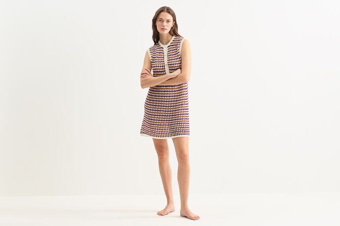 In&eacute;dite Robe courte vue standard 1 sur 3