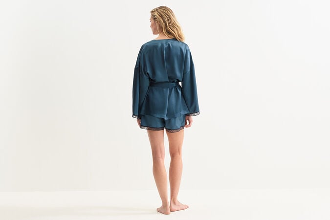 Ondine Kimono standard view 2