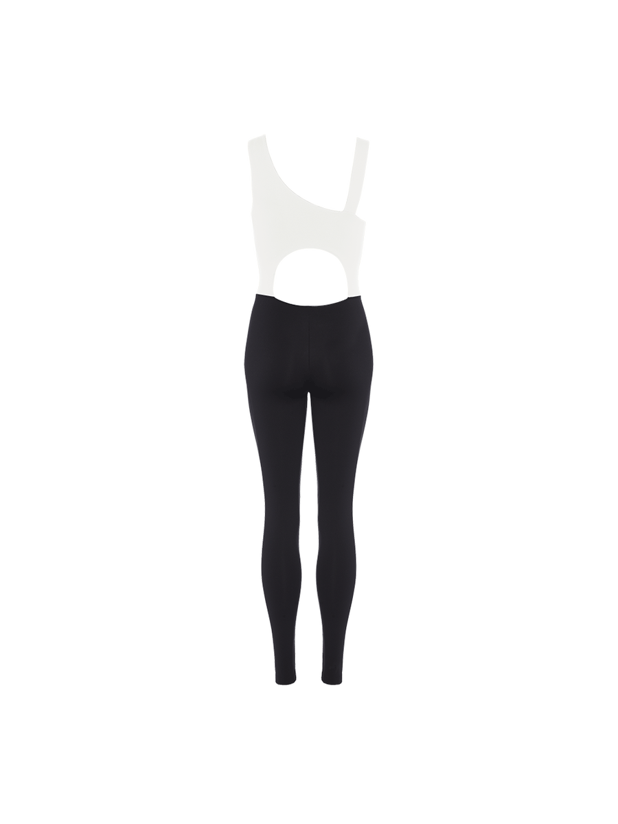 Estelle Combinaison vue standard NaN