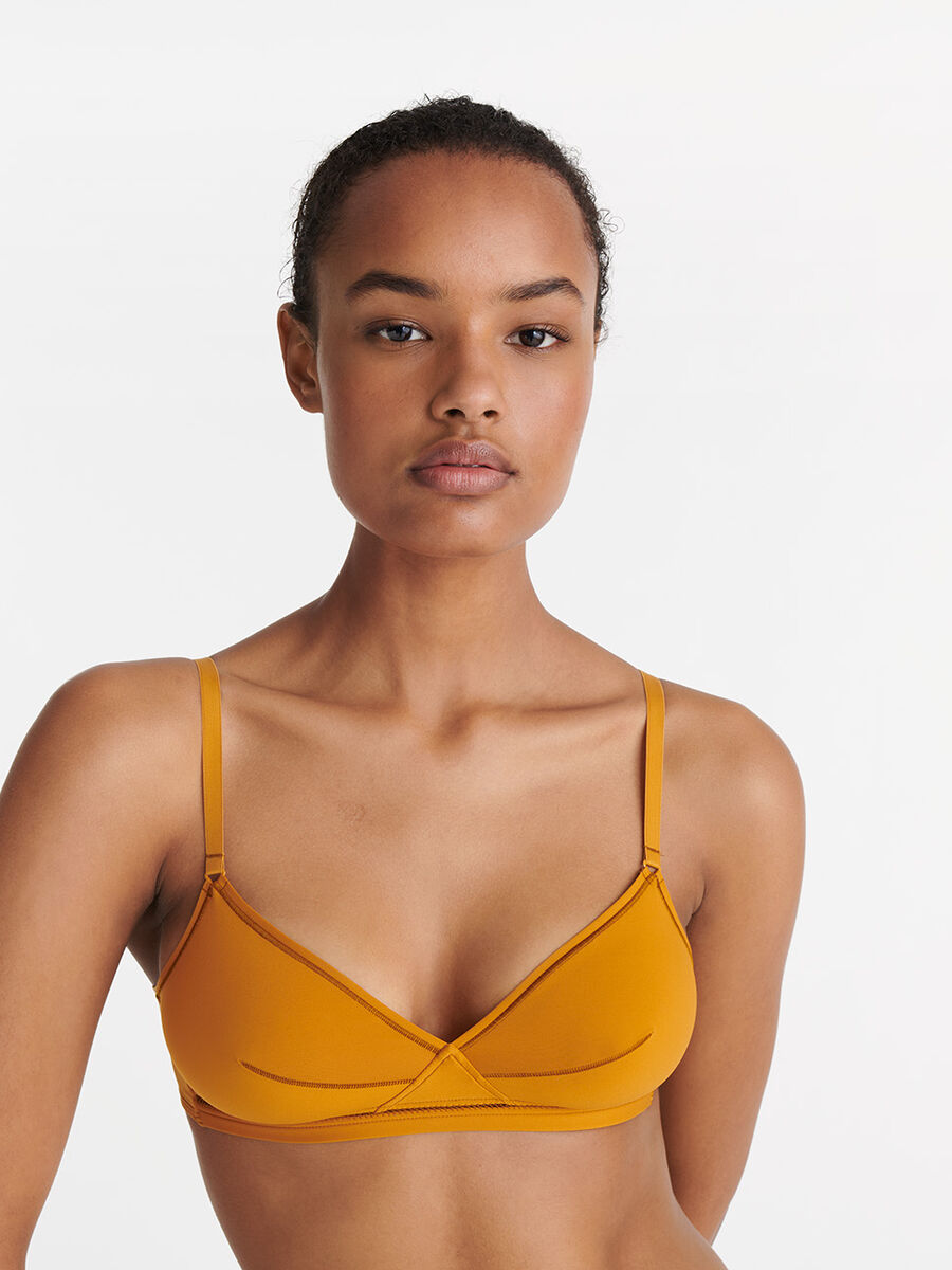 Lydia soyeuse Triangle bra standard view NaN