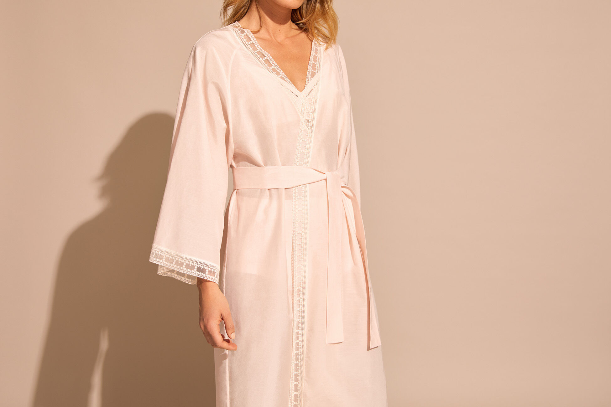 Croissant Robe standard view �