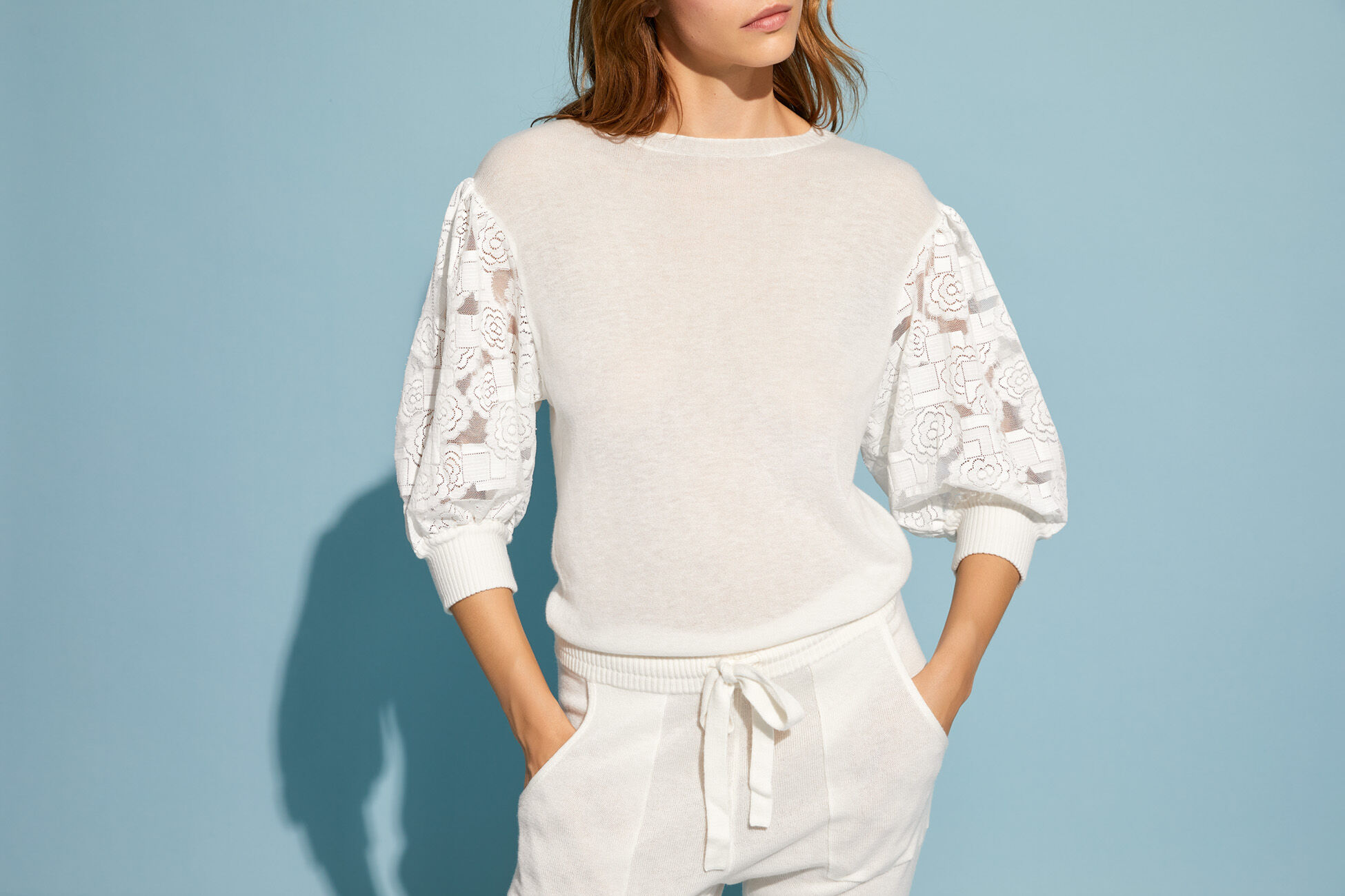 Contour Sweater standard view �