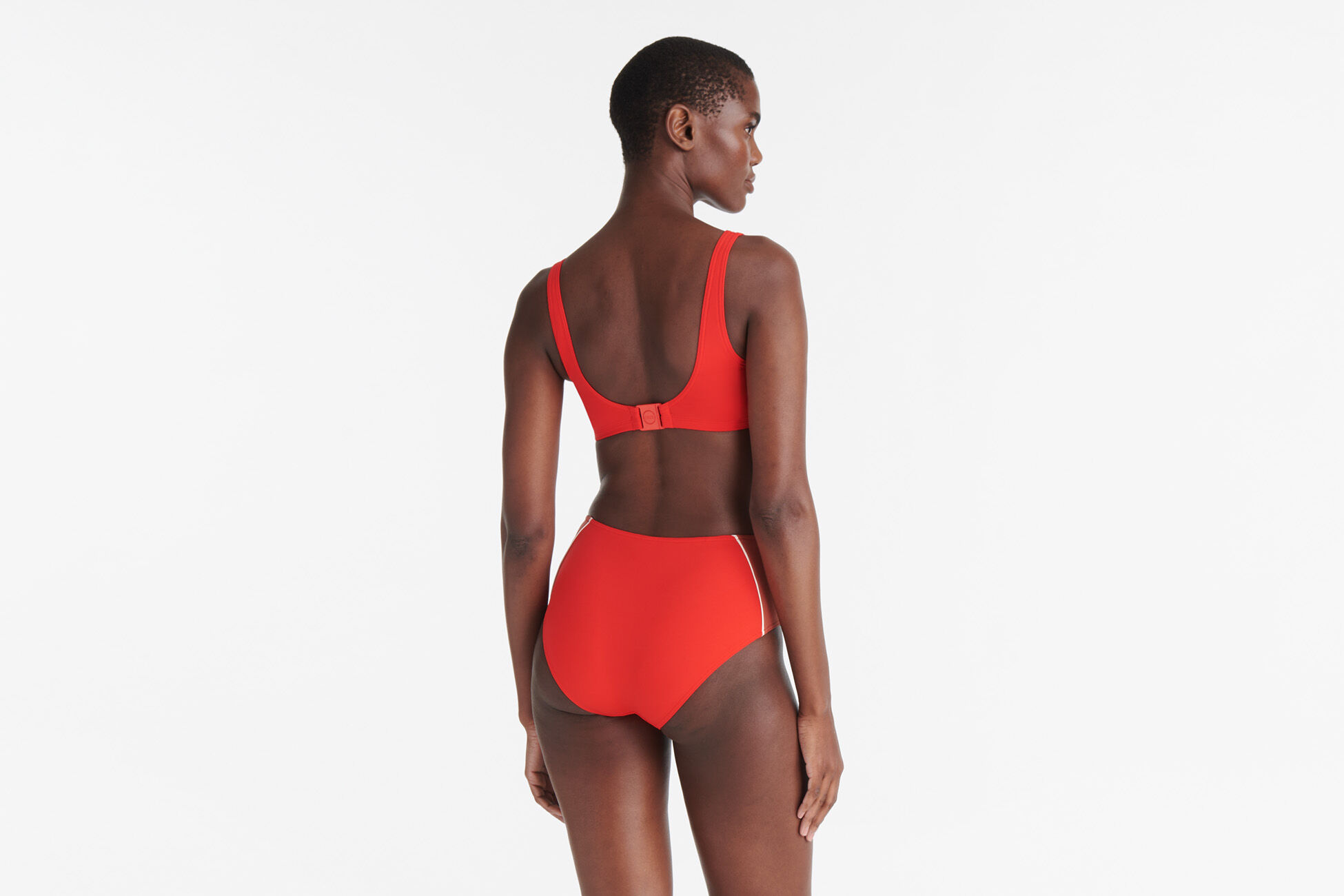 Finale Brassiere Vista estándar NaN
