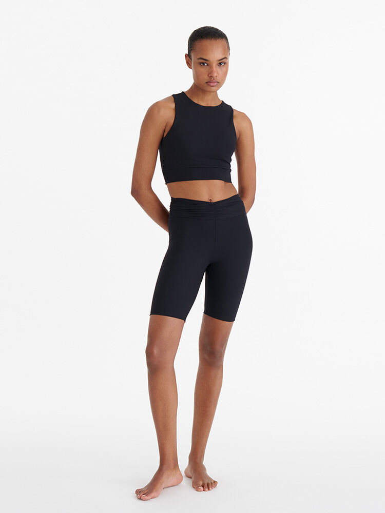 Ali-BLACK