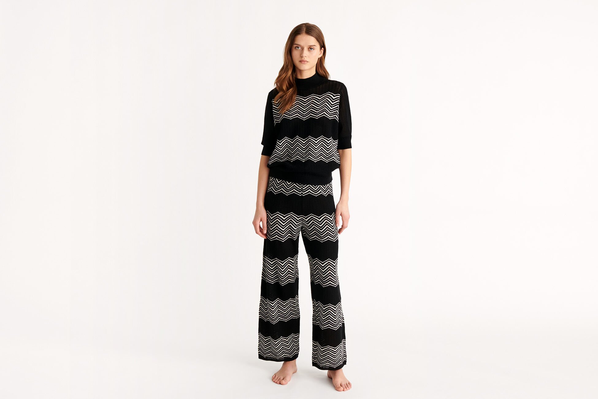 Sweety Sweater standard view NaN