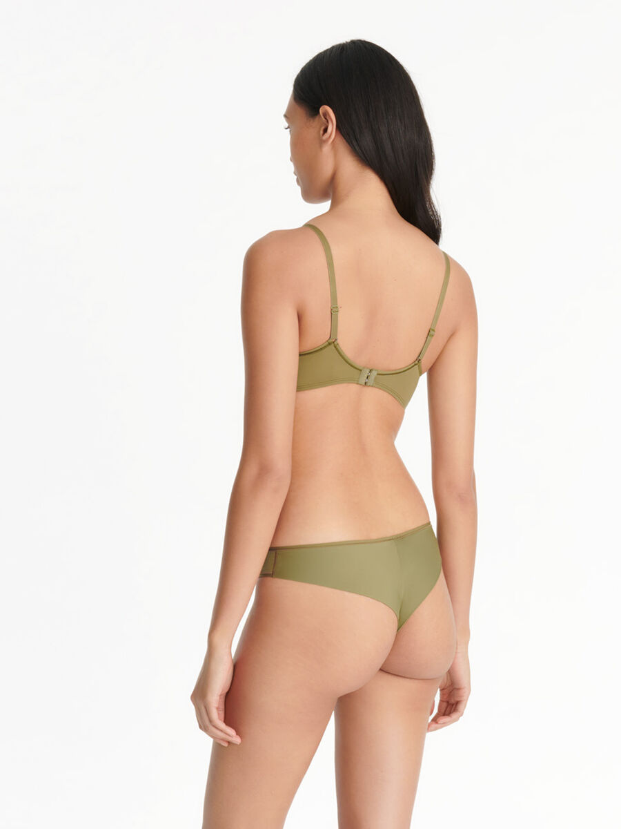 Mika soyeuse Tanga standard vista NaN