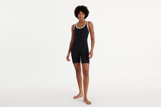 Laila Canotta standard vista 1