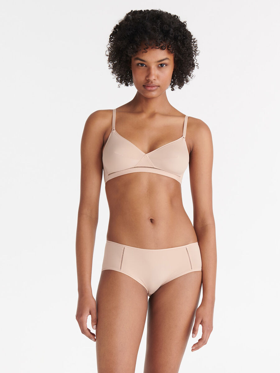 Lydia soyeuse Triangel-BH Standardansicht NaN