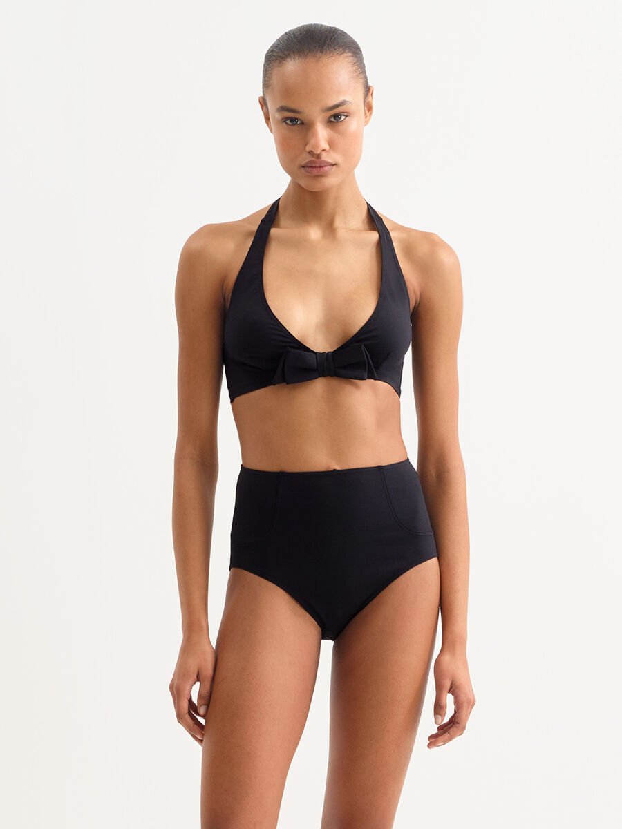 Style Full-cup triangle standard view �