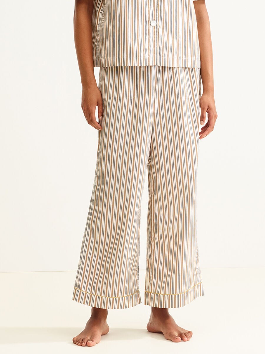H&eacute;ritier Pantal&oacute;n Vista est&aacute;ndar 3 de 5
